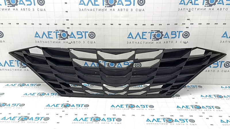 Решетка радиатора grill Hyundai Elantra 21-23 черная без радара, надломана, нештатные отверстия