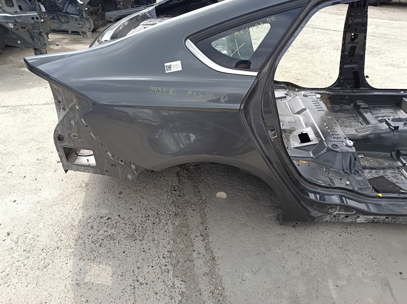Четверть крыло задняя правая Ford Fusion mk5 13-20 на кузове, графит, тычки
