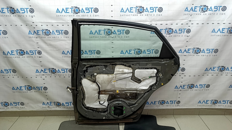 Дверь в сборе задняя правая Toyota Avalon 13-18 зеленый 6T7, скол, тычка