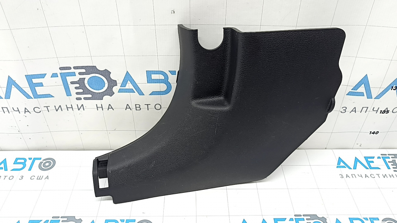 Накладка передней стойки левая нижняя Kia K5 21-24 черная, царапины