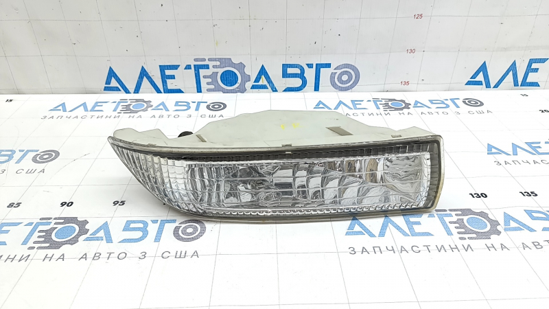 Протитуманна фара ПТФ права Toyota Corolla E120 00-04 галоген