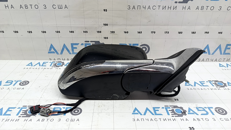 Зеркало боковое правое в сборе Jeep Compass 17-22 5+4 пинов, BSM, поворотник, подогрев, с хром молдингом, черное