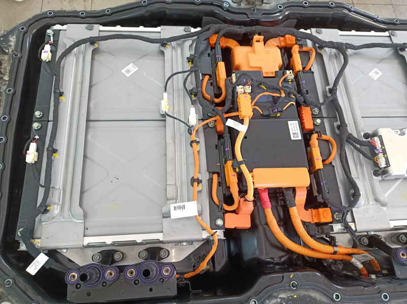 Аккумуляторная батарея ВВБ в сборе Kia Niro 23-26 PHEV, Li-ion, 348В, 11к, обгорел разъем, без разъема
