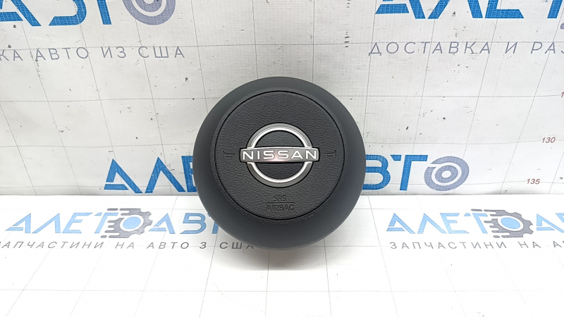 Подушка безопасности airbag в руль водительская Nissan Rogue 21-23 черная, тип 2