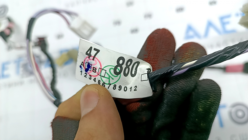 Проводка двери передней правая Toyota Prius 50 16-22