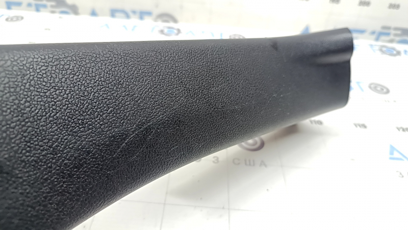 Накладка порога задняя левая Toyota Prius 50 16-22 черная, потерта