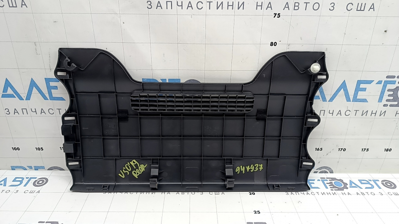 Накладка под сидением центральная Toyota Prius 50 16-22 черная с решеткой, царапины