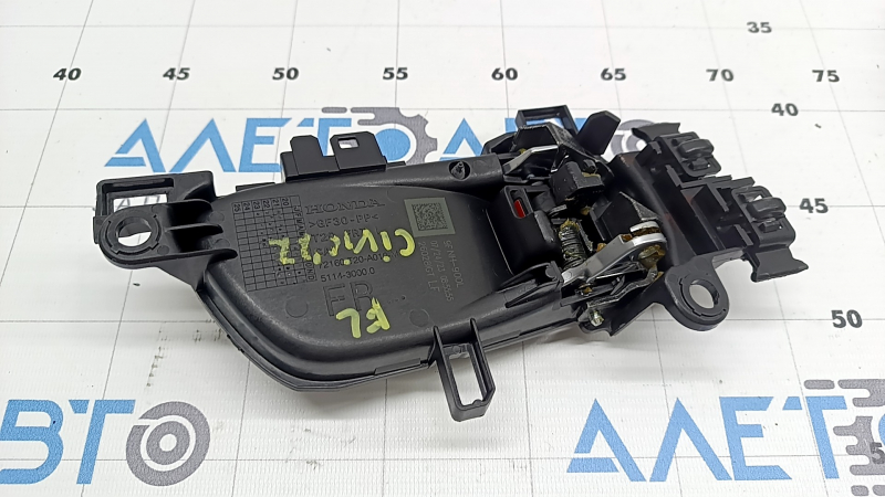 Ручка двери внутренняя передняя левая Honda Civic XI FE/FL 22-26 серая