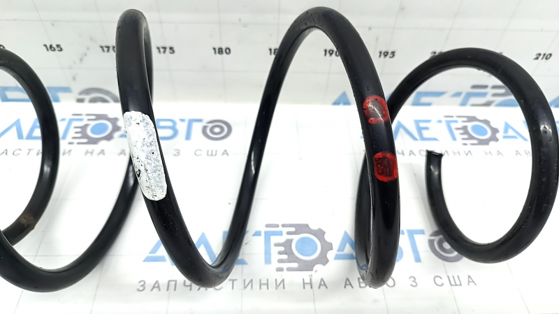 Пружина передняя левая Toyota Prius 50 21-22 AWD жесткость 2 красные, 1 белая