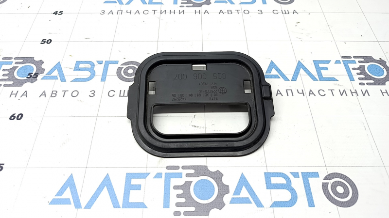 Заглушка воздухоприемника BMW X7 G07 19-22 3.0T