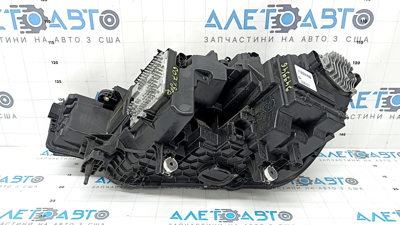 Фара передняя правая в сборе BMW X7 G07 19-22 LED с блоками, без кронштейна и уплотнителя, мусор внутри