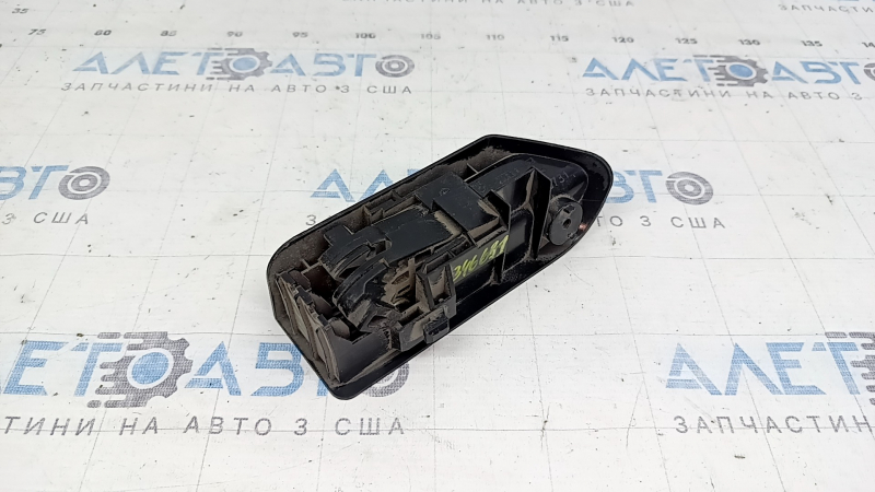 Рычаг открытия лючка бензобака и крышки багажника Toyota Camry v50 12-14 usa царапина