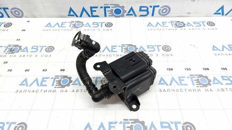 Клапан абсорбера Subaru XV Crosstrek 18-23 с трубкой