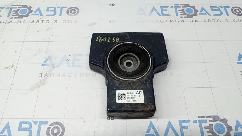 Демпфер заднего редуктора нижний BMW 4 F32/33/36 14-16 AWD, микротрещины, ржавый
