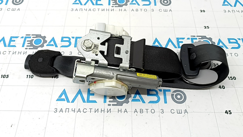 Пассажирский ремень безопасности с пиропатроном Hyundai Sonata 11-15 черный, без натяжителя, серая накладка