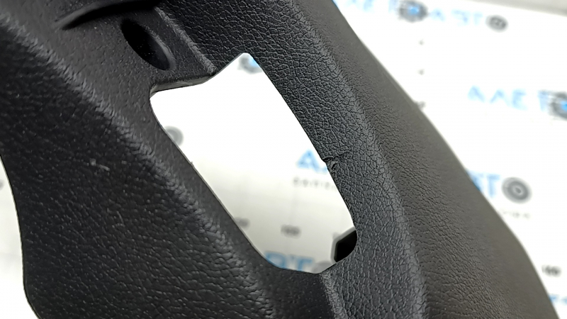 Накладка боковая пассажирского сидения правая Hyundai Sonata 11-15 черная, под механику, царапины