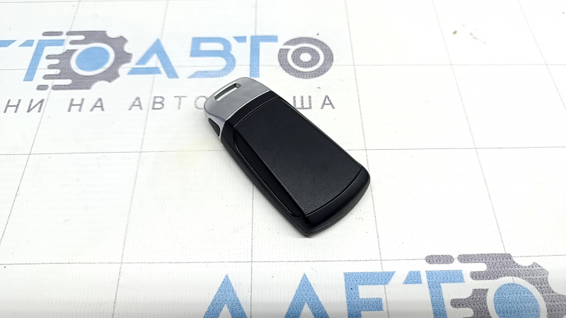 Ключ Audi Q5 80A 18-24 keyless, 4 кнопки, тип 1, царапины
