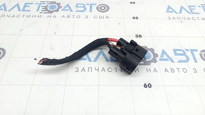Фишка на диффузор кожух радиатора в сборе Hyundai Sonata 20-26 HEV