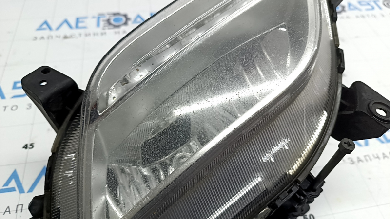 Противотуманная фара птф правая Kia Niro 17-19 HEV, PHEV, под полировку