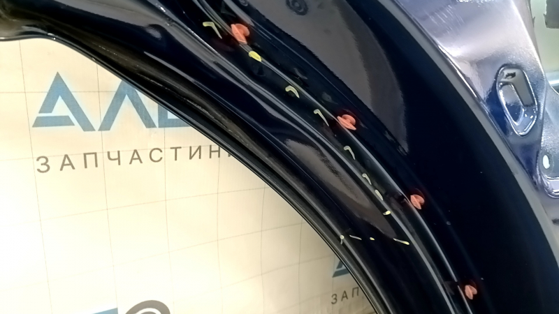 Дверь голая задняя левая Kia Niro 17-22 синий C3U, с верхним молдингом хром, замята, заломы, царапины