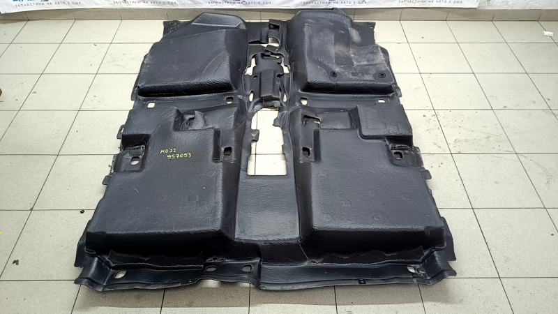 Покрытие пола Mitsubishi Outlander 22-26 черное, под химчистку