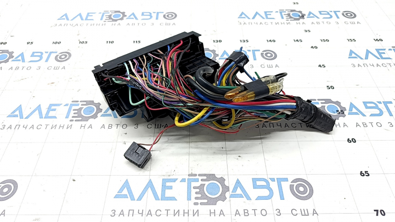 Блок предохранителей подкапотный Lexus RX450h 10-15 без проводки
