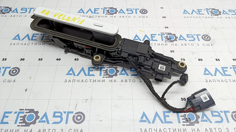 Ручка двери внешняя задняя правая в сборе keyless Land Rover Range Rover Velar 18-23