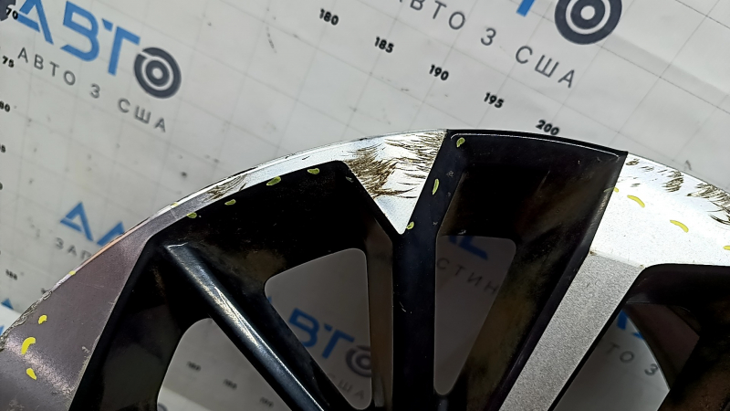 Диск колесный R20х8J ET35 Mitsubishi Outlander 22-26 черный с хромом, бордюрка