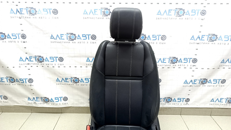 Водительское сиденье Land Rover Range Rover Velar 18-23 с airbag, электрическое, подогрев, комбинированная кожа черная с перфорацией, с подголовником, треснута боковая накладка