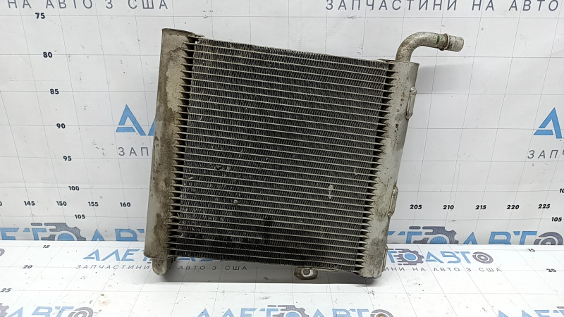 Радиатор охлаждения дополнительный правый Land Rover Range Rover Velar 18-20 2.0T, 3.0T, 5.0T, примяты соты