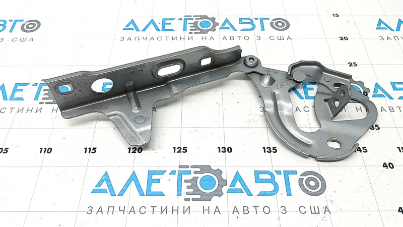 Петля капота правая Porsche Cayenne 19-26