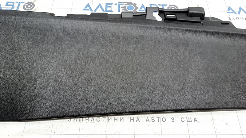 Накладка центральной консоли боковая правая Honda Accord 18-22 черная, потерта