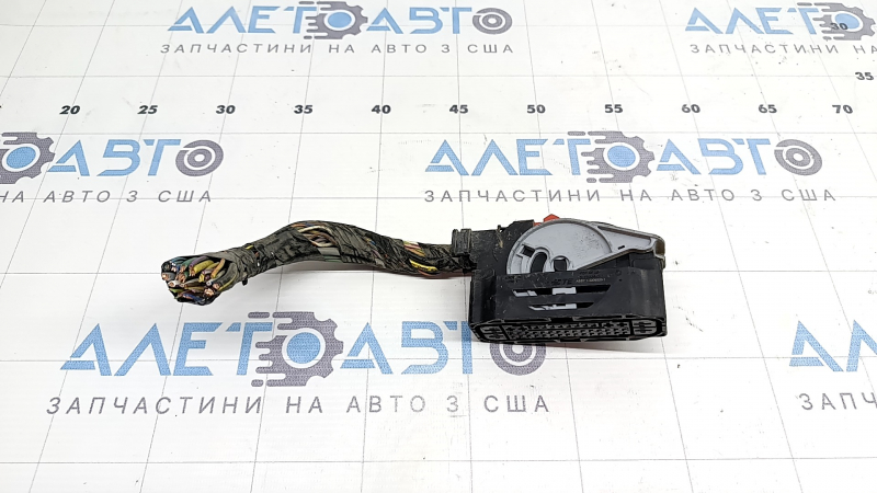 Фишка на блок ABS АБС Land Rover Range Rover Velar 18-23