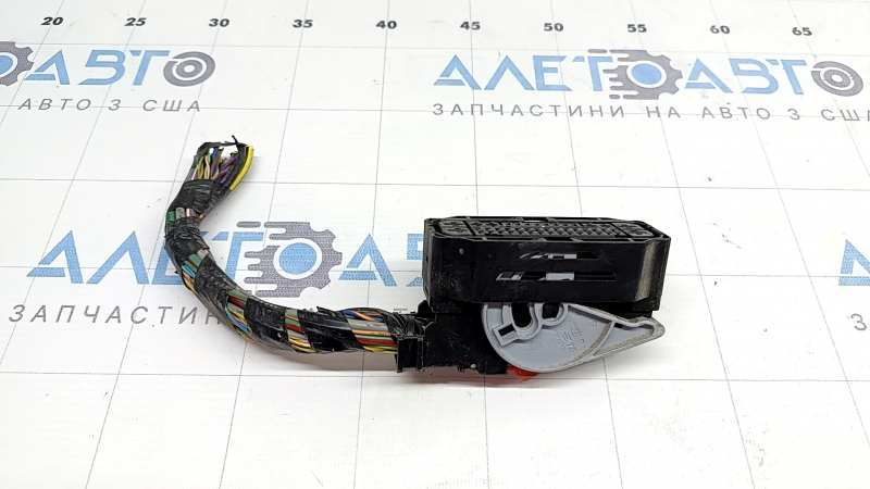 Фишка на блок ABS АБС Land Rover Range Rover Velar 18-23