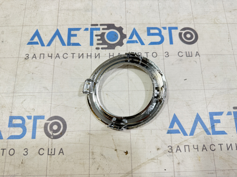 Обрамление птф правое Mazda 3 14-16 BM кольцо дорест
