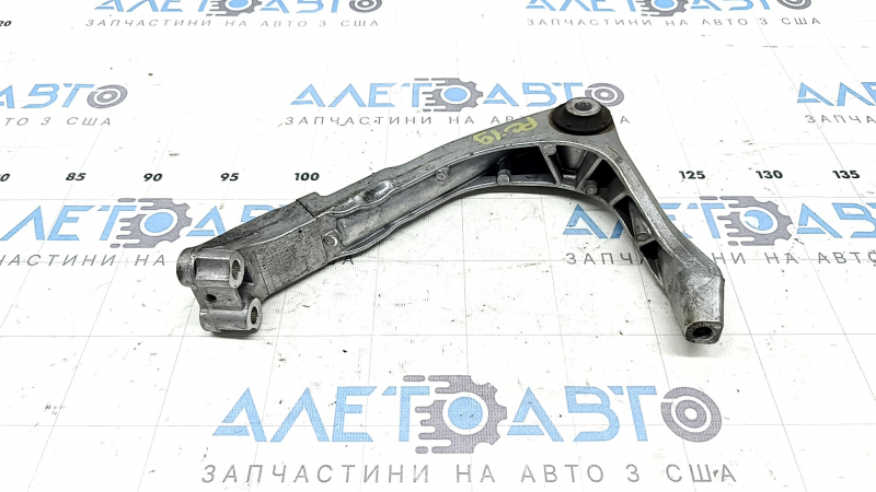 Кронштейн верхней подушки двигателя Porsche Cayenne 19-26 2.9T, 3.0T на двигатель
