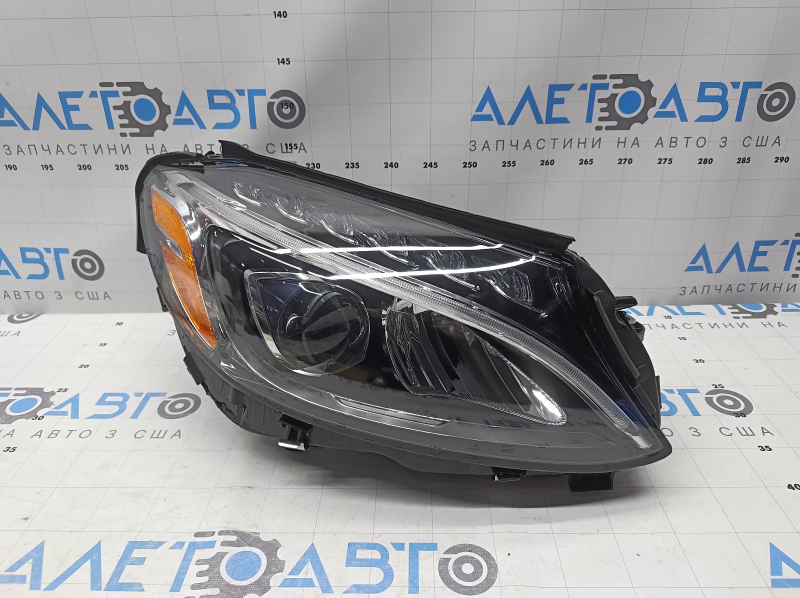 Фара передняя правая Mercedes C-class W205 15-18 Static LED