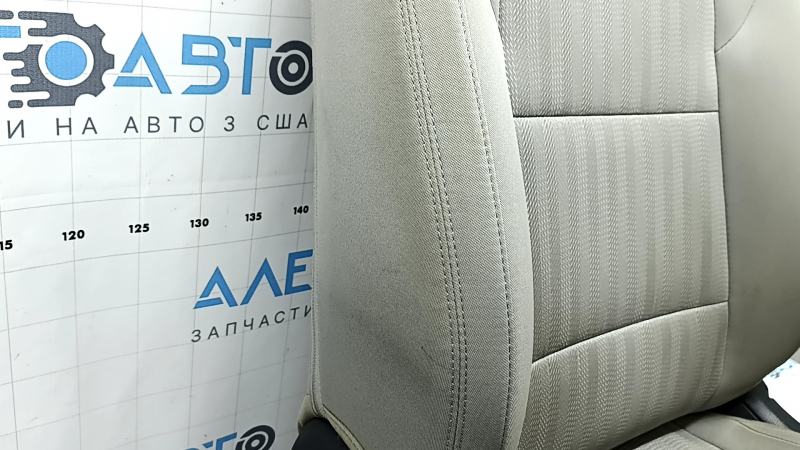 Водительское сиденье Kia Sportage 20-22 без airbag, механическое, ткань серая, LX, под химчистку, потерто