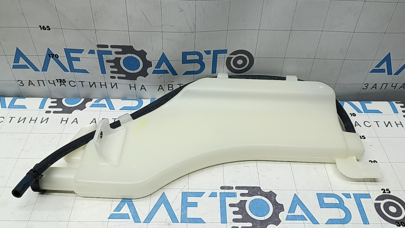 Расширительный бачок охлаждения Nissan Sentra 13-19 1.8