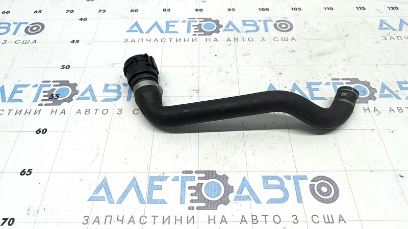 Патрубок системы охлаждения Porsche Cayenne 19-26 3.0T
