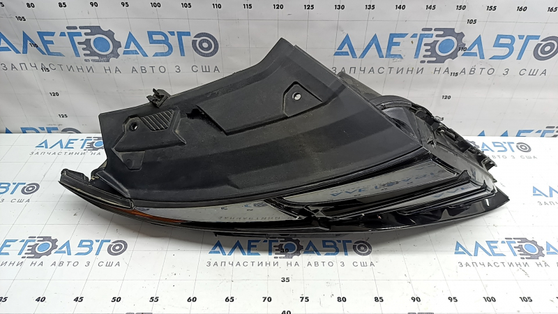 Дневной ходовой огонь DRL в сборе правый Hyundai Tucson 22-24 LED, темный