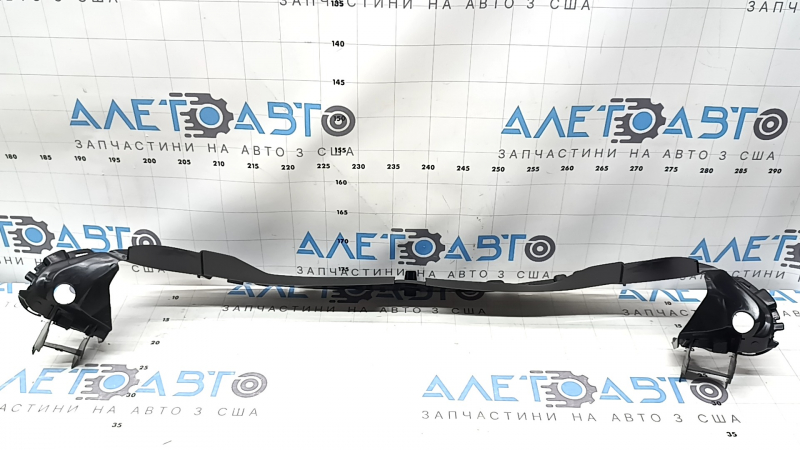 Дефлектор решітки радиатора Mercedes C-class W205 15-21