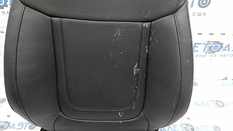 Обшивка спинки пассажирского сиденья Hyundai Tucson 22-26 кожа черная, перфорация, подогрев, под вентиляцию, пятна оплавленного пластика, под химчистку