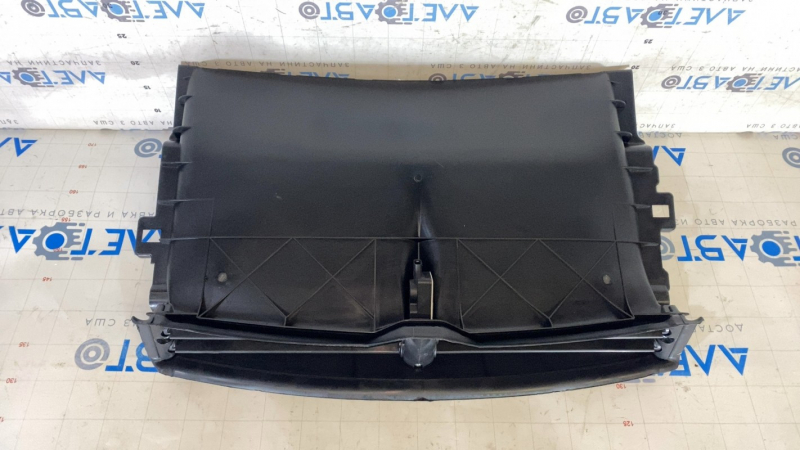 Жалюзи дефлектор люверс радиатора в сборе Tesla Model 3 18-20 с моторчиком