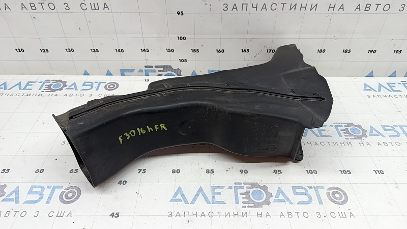 Воздуховод охлаждения тормозов правый BMW 3 F30 12-18 обломаны крепления