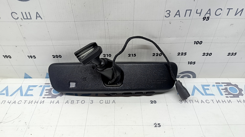 Зеркало внутрисалонное Toyota Prius 50 16-18 автозатемнение, Home link, царапины, пятна