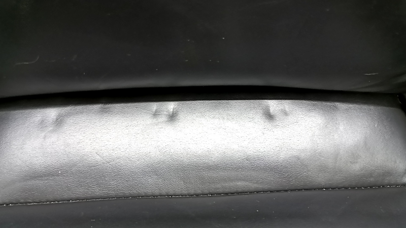 Пассажирское сидение Volvo XC90 16-17 с airbag, электрическое, подогрев, кожа черная наппа, R-Design, примято, царапина