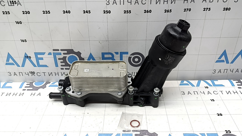Охладитель масляный ДВС Jeep Grand Cherokee WK2 16- 3.6