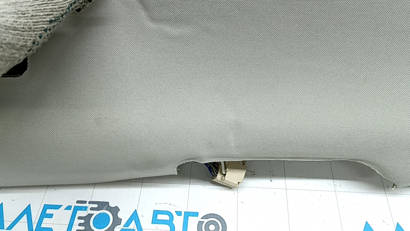 Обшивка потолка Volvo XC90 16-23 под панораму, под 3 ряд, серый, с сетками динамиков и микрофонами, под химчистку, заломы, царапины, оторвано крепление