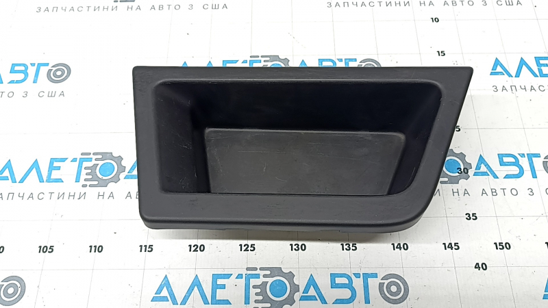 Бокс багажника правый Volvo XC90 16-23 черный, царапины